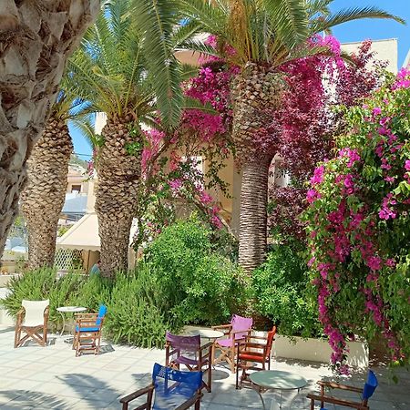 تولو Stella'S Apartments المظهر الخارجي الصورة
